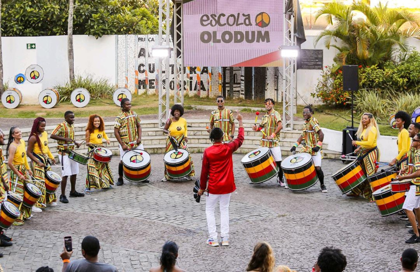 Workshops no PanAfro FEMADUM 2024 promovem aprendizado e valorização da cultura afro-brasileira