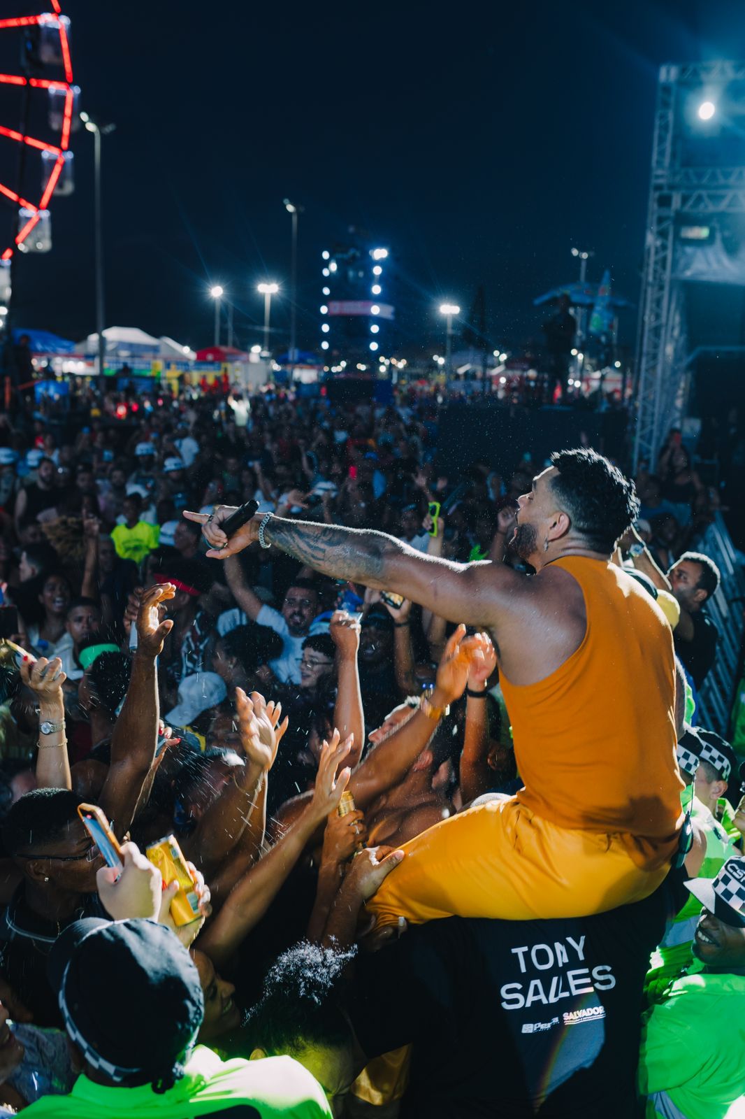 Tony Salles faz show épico na Virada Salvador e surpreende o público com músicas inéditas