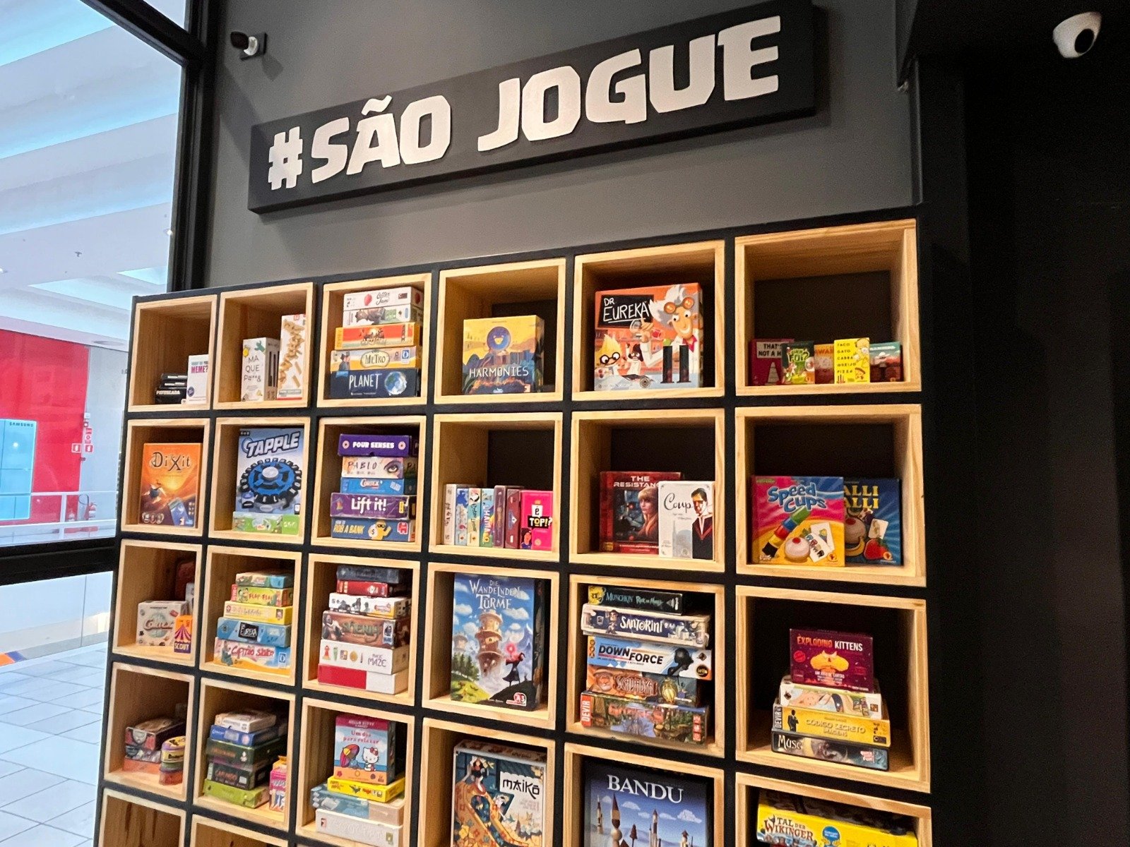 Novo point: São Jogue de portas abertas no Shopping Paralela