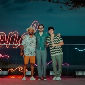 “À Moda Antiga”: Sertanejo Breno Ferreira lança single inédito em parceria com Alexandre Pires e Léo Foguete